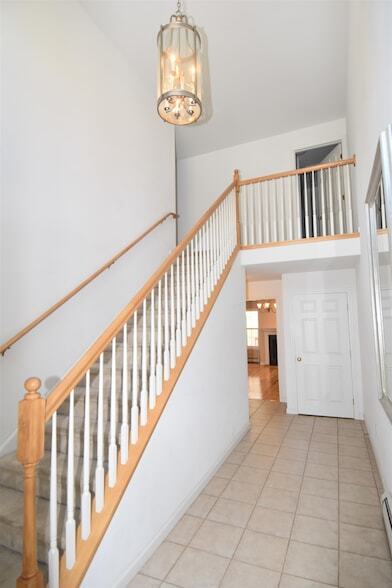Building Photo - 73 Partridge Dr