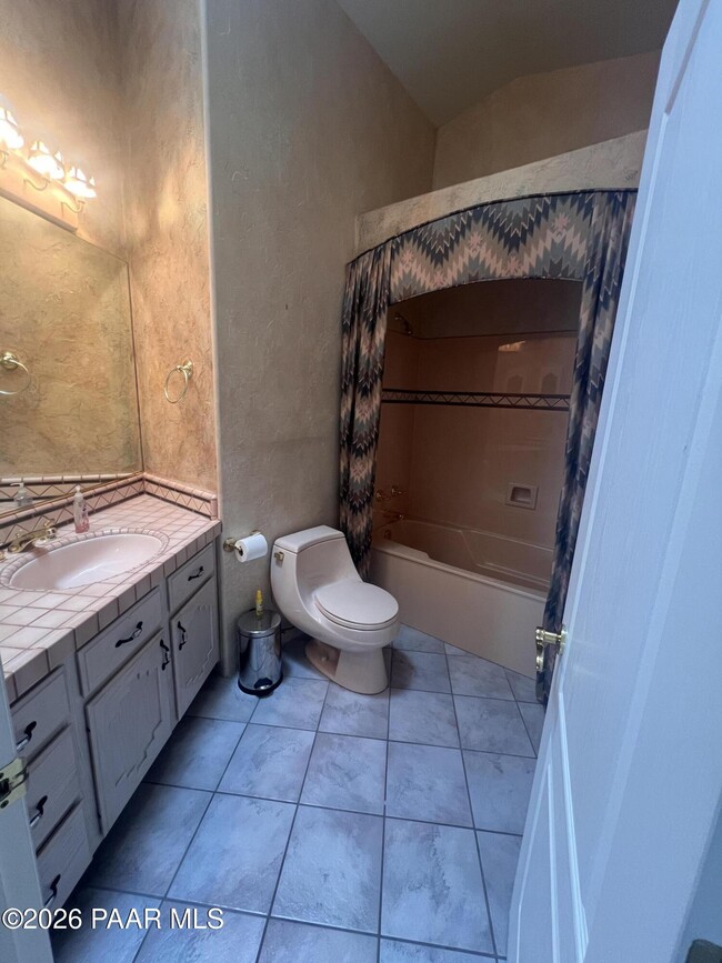 Building Photo - 3160 Rainbow Ridge Dr