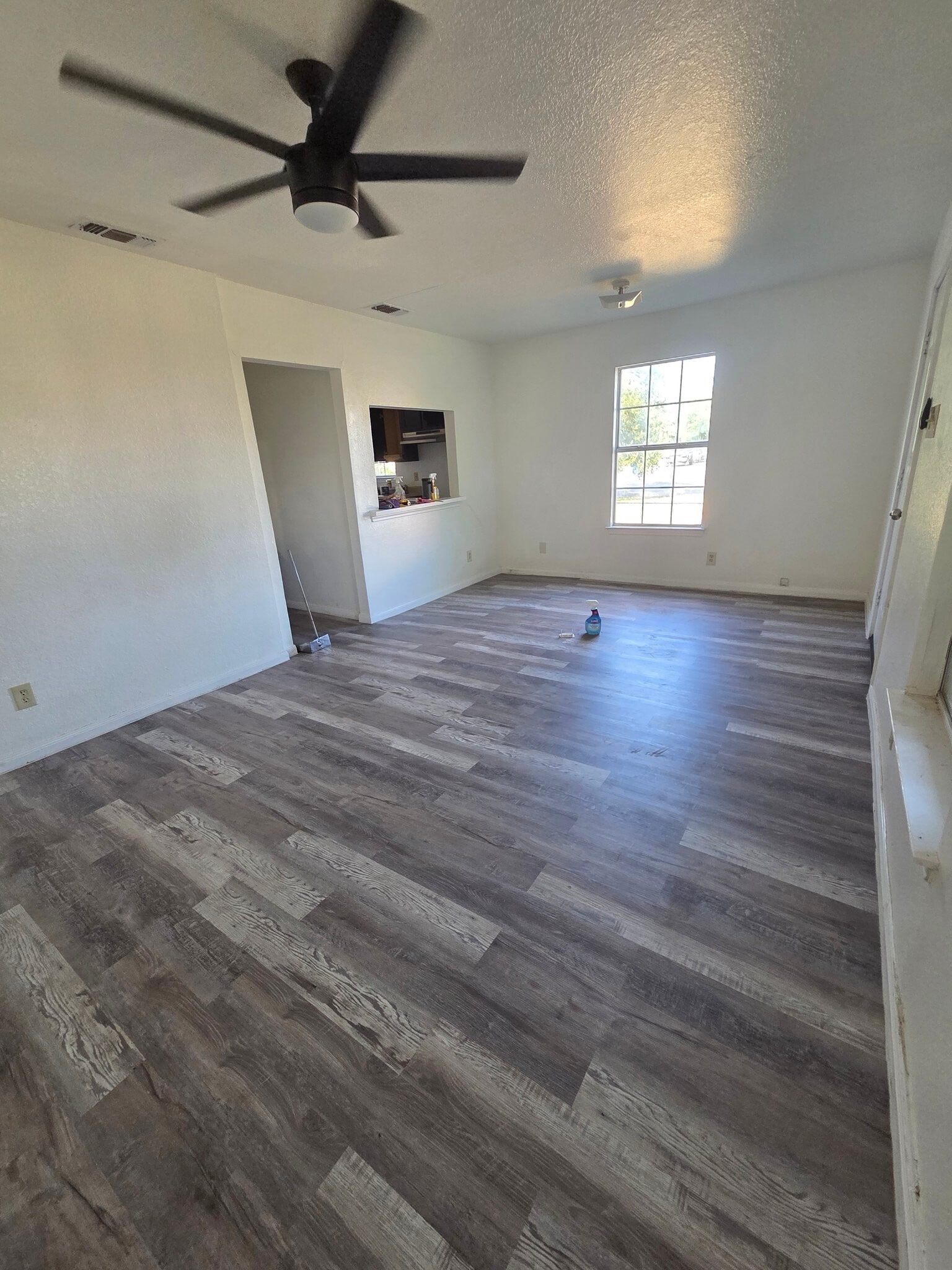 Building Photo - 2307 Ruiz St