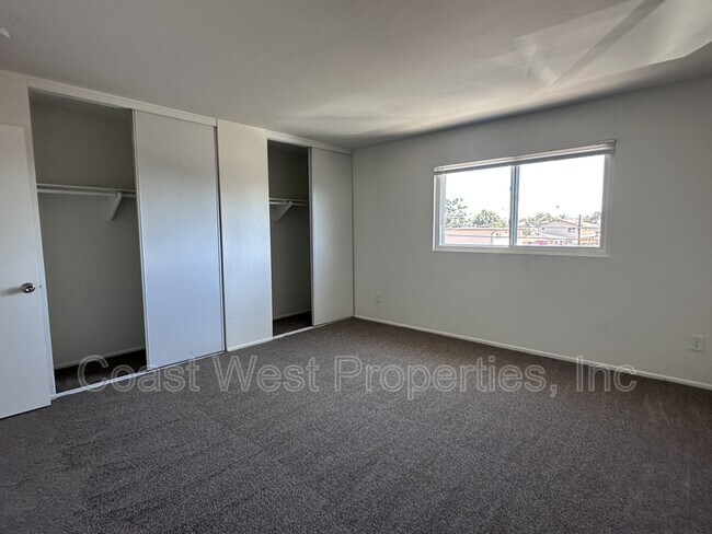 Building Photo - 1168 Cypress Ave