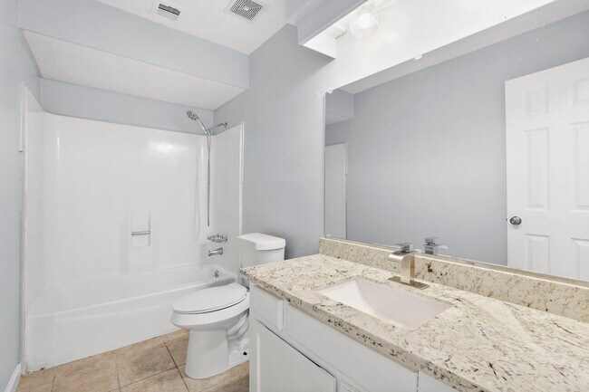Building Photo - 8611 Sherrywood Dr