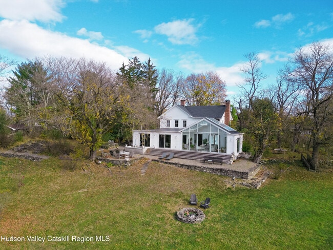 Building Photo - 145 E Camp Rd