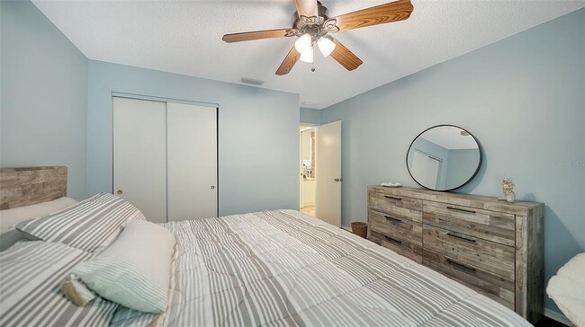 Building Photo - 2246 Cork Oak St W
