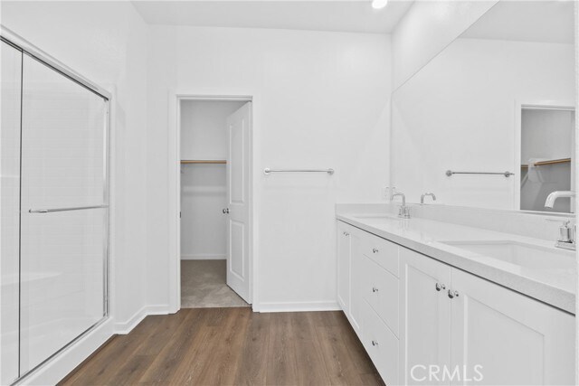 Building Photo - 960 N Tangent Privado