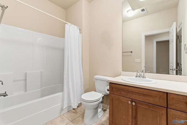 Building Photo - 1826 Rushing Wood Dr NW