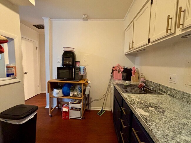 Building Photo - 12652 Dara Dr
