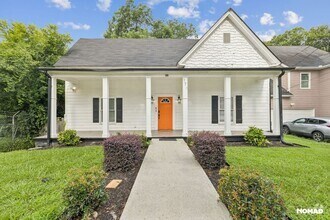 Building Photo - Spacious 4BR House in Atlanta