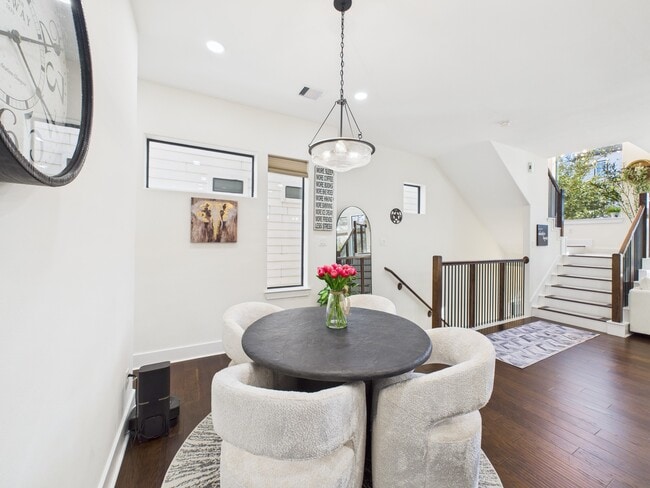 Building Photo - 1404 Spring St