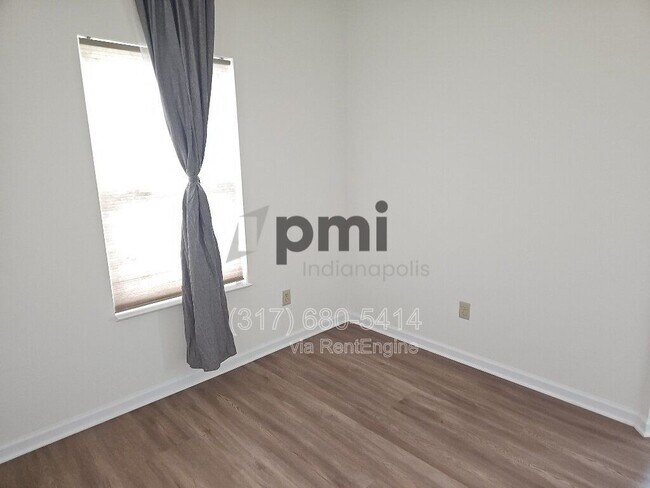 Building Photo - 5240 Castamere Dr