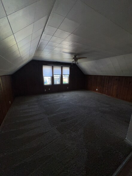 Building Photo - 315 Parker Ave