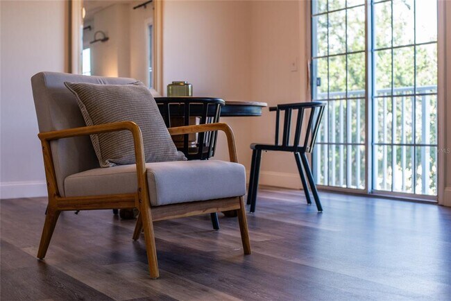 Building Photo - 27801 Pleasure Ride Loop