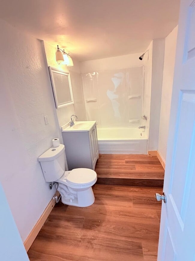 Building Photo - 5103 Philip Ave