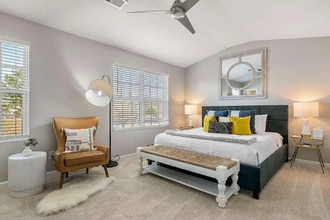 Building Photo - 5618 Laurel Ridge Dr