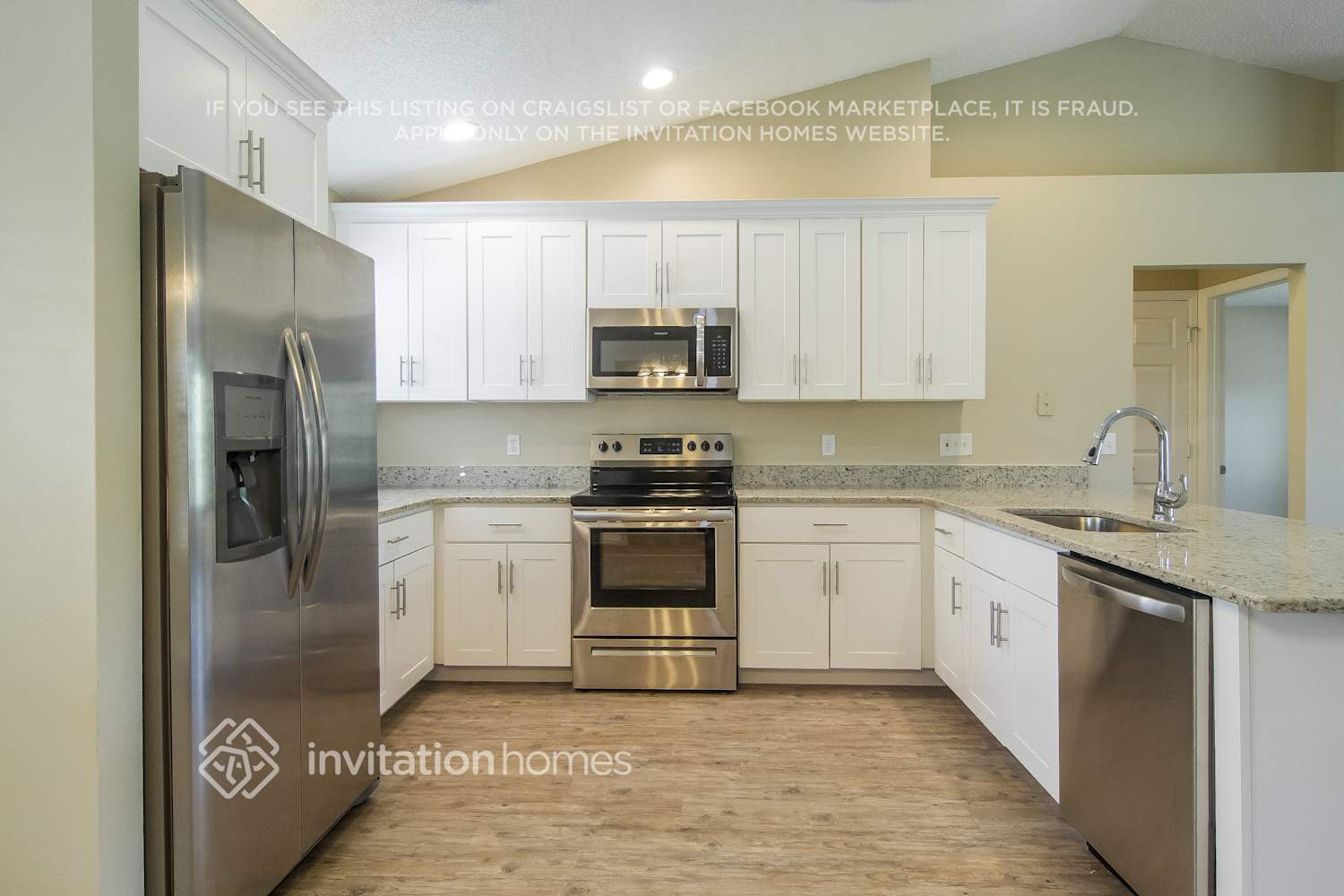 Building Photo - 1711 Whitman Dr