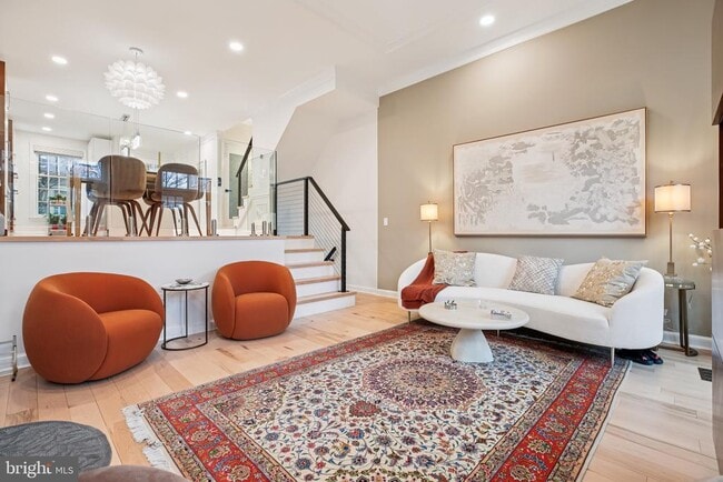 Building Photo - 4353 Westover Pl NW