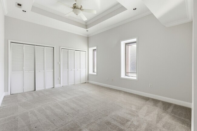 Building Photo - 3021 E Baltimore St