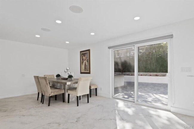 Building Photo - 2827 Dunleer Pl