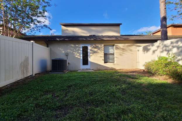 Building Photo - 605 Margie Dr