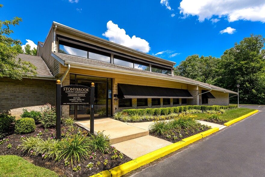 Primary Photo - Stonybrook Apartments