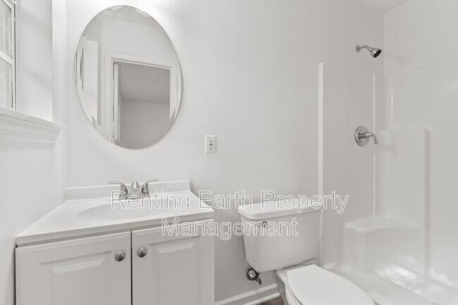 Building Photo - 1322 Frisco St