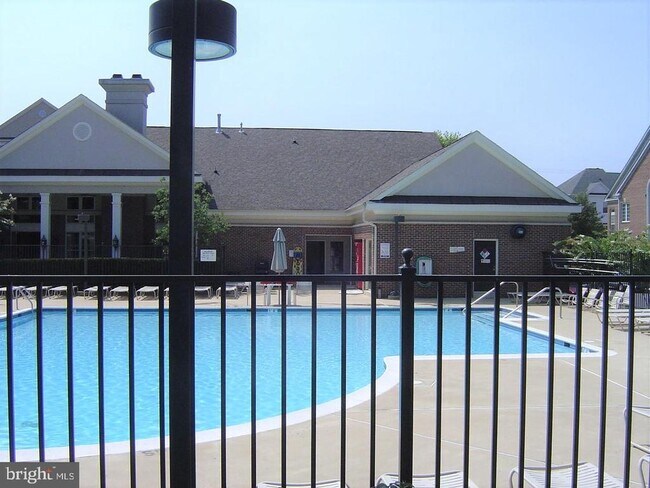 Building Photo - 12195 Abington Hall Pl