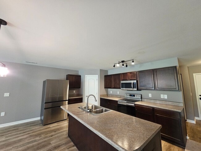 Building Photo - Well Maintained Home  Built in 2019