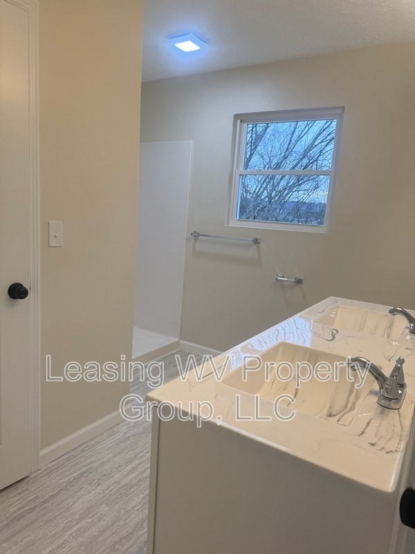 Building Photo - 67 Christian Ct