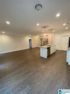 Building Photo - 3913 Sydney Dr