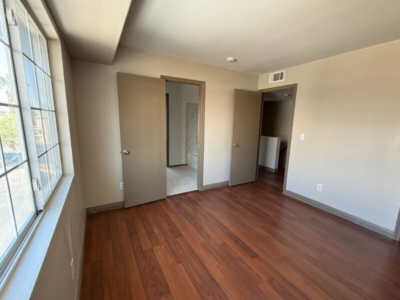 Building Photo - 812 Angel Star Ln