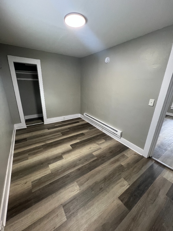 Building Photo - 10 Prospect St