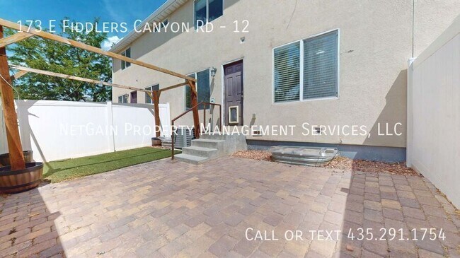 Building Photo - 173 E Fiddlers Canyon Rd