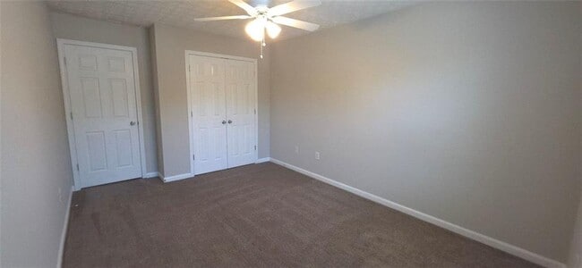 Building Photo - 252 Tara Commons Dr