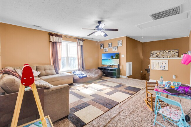 Building Photo - 371 Carolina Pines Blvd
