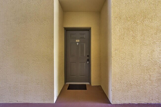 Building Photo - 6510 Emerald Dunes Dr