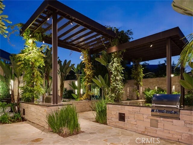 Building Photo - 3614 Rivington