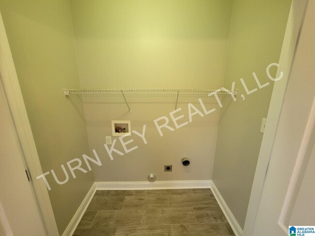 Building Photo - 4158 Hathaway Ln