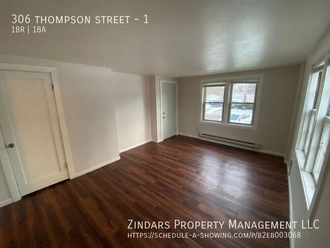 Building Photo - 306 Thompson St