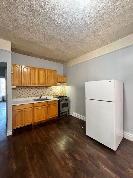326 Summit Ave 306 - 333 Summit Ave