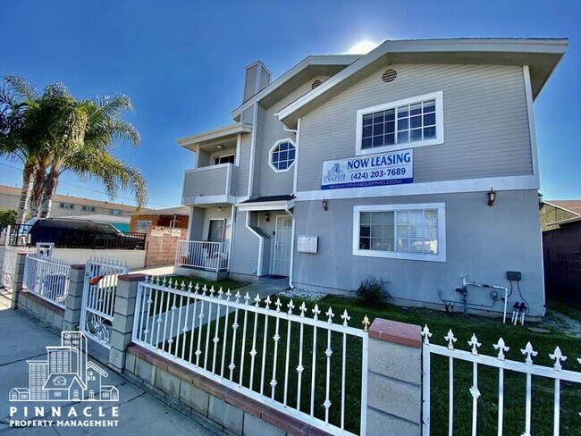 Building Photo - 2 Bed 2 Bath Torrance Apartment For Rent