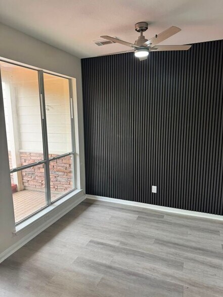 Building Photo - 2110 Ridge Wood Ln