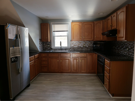 Building Photo - 55 Makara St