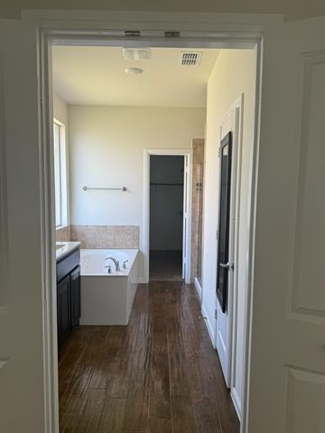 Building Photo - 573 Dunster Ln