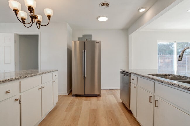 Building Photo - 4008 26th St