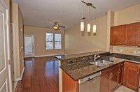 Building Photo - 870 Mayson Turner Rd NW