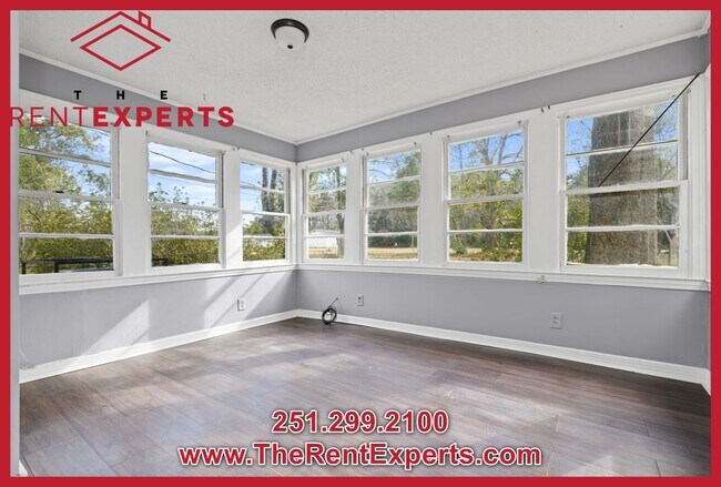 Building Photo - 3128 Club House Rd