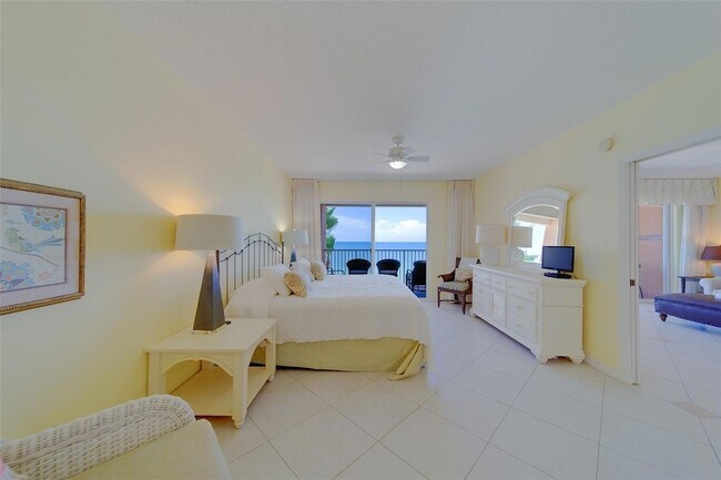 Building Photo - 16450 Gulf Blvd