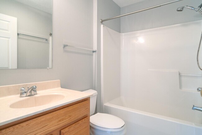 Building Photo - 3326 Yellow Sulphur Rd