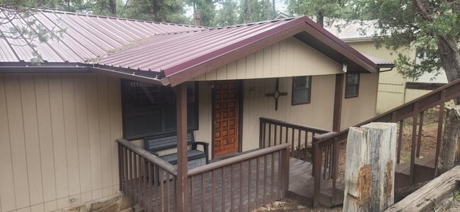 Primary Photo - 212 Fort Stanton Rd