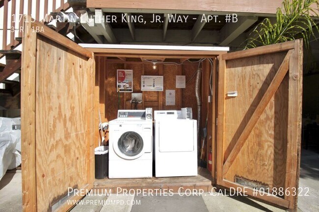 Building Photo - 1713 Martin Luther King, Jr Way