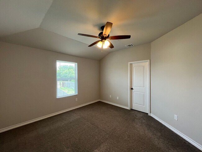 Building Photo - 6310 Luglio Ln